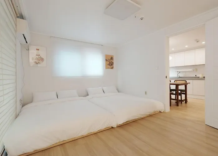 메이트프로젝트 #mateproject #2r4qb #seongsu #kspo #5 Minutes From Konkuk Station #common Ground #hangang Park #netflix Apartment Seoul