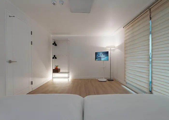 메이트프로젝트 #mateproject #2r4qb #seongsu #kspo #5 Minutes From Konkuk Station #common Ground #hangang Park #netflix